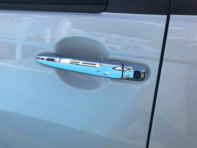 ムーヴキャンバスＧブラックインテリアリミテッド　ＳＡIII　走行４．３万ｋｍ４ＷＤ　スマートアシスト　カーナビ　パノラマモニター　キーフリーシステム　プッシュボタンスタート　フルホイールキャップ　ステアリングスイッチ　オートエアコン　ＬＥＤヘッドランプ（山形県）の中古車