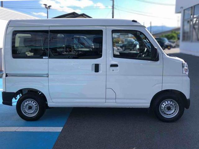 ハイゼットカーゴＤＸ　４ＷＤ　走行距離３６１０ｋｍ４ＷＤ　スマートアシスト　マニュアルエアコン　キーレスエントリー　純正ナビアップグレードパック　１２Ｖ電源　コーナーセンサー（山形県）の中古車