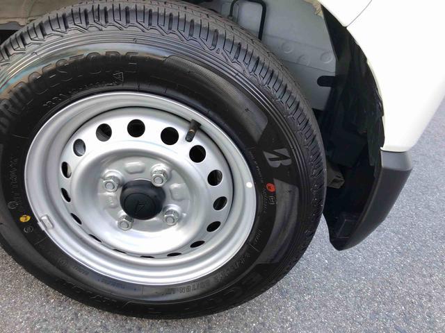 ハイゼットカーゴＤＸ　４ＷＤ　走行距離３６１０ｋｍ４ＷＤ　スマートアシスト　マニュアルエアコン　キーレスエントリー　純正ナビアップグレードパック　１２Ｖ電源　コーナーセンサー（山形県）の中古車