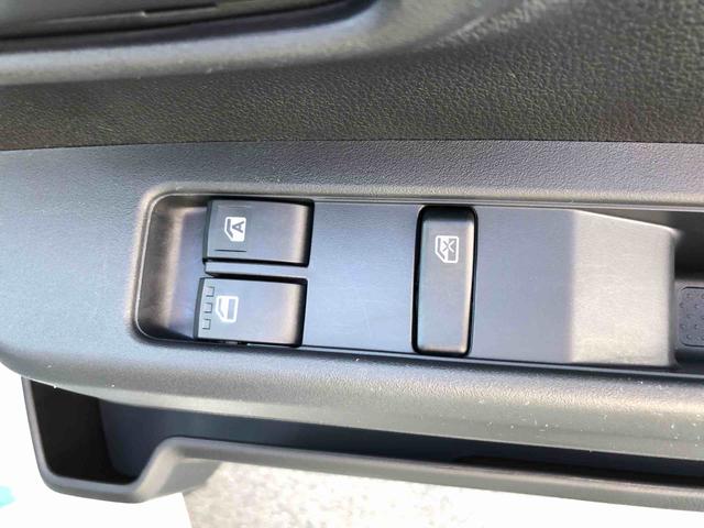 ハイゼットカーゴＤＸ　４ＷＤ　走行距離３６１０ｋｍ４ＷＤ　スマートアシスト　マニュアルエアコン　キーレスエントリー　純正ナビアップグレードパック　１２Ｖ電源　コーナーセンサー（山形県）の中古車
