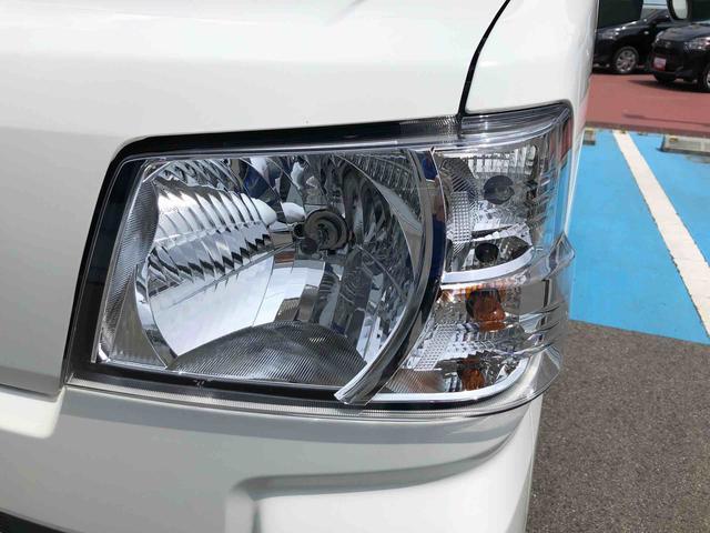 ハイゼットカーゴＤＸ　４ＷＤ　走行距離２５８８ｋｍ４ＷＤ　スマートアシスト　ＡＭ／ＦＭラジオ　マニュアルエアコン　キーレスエントリー　コーナーセンサー　アイドリングストップ　１２Ｖ電源（山形県）の中古車