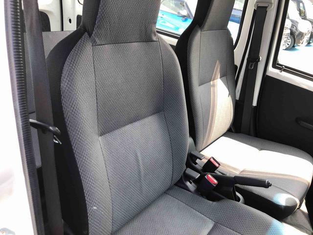 ハイゼットカーゴスペシャルＳＡIII　４ＷＤ　走行距離３５３６０ｋｍ４ＷＤ　スマートアシスト　マニュアルエアコン　ＡＭ／ＦＭラジオ　コーナーセンサー　アイドリングストップ　キーレスエントリー（山形県）の中古車