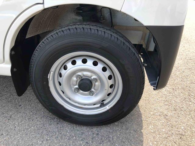 ハイゼットカーゴスペシャルＳＡIII　４ＷＤ　走行距離３５３６０ｋｍ４ＷＤ　スマートアシスト　マニュアルエアコン　ＡＭ／ＦＭラジオ　コーナーセンサー　アイドリングストップ　キーレスエントリー（山形県）の中古車