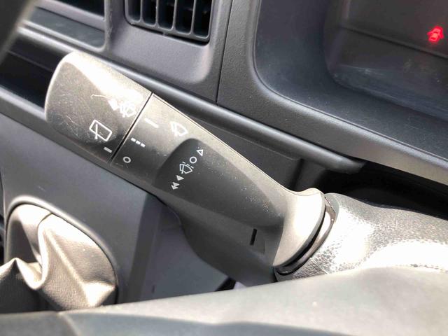 ハイゼットカーゴスペシャルＳＡIII　４ＷＤ　走行距離３５３６０ｋｍ４ＷＤ　スマートアシスト　マニュアルエアコン　ＡＭ／ＦＭラジオ　コーナーセンサー　アイドリングストップ　キーレスエントリー（山形県）の中古車