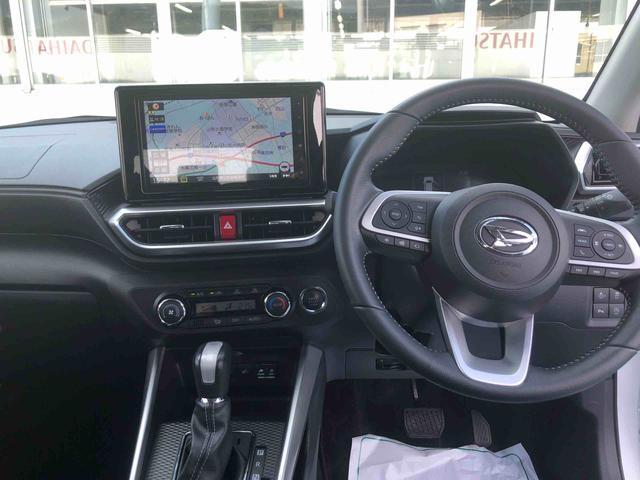 ロッキープレミアム 4WD 走行距離34701km・17インチアルミ4WD スマートアシスト カーナビ パノラマモニター デジタルメーター ステアリングスイッチ キーフリーシステム 17インチアルミホイール LEDヘッドランプ(山形県)の中古車