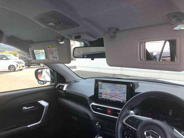 ロッキープレミアム　４ＷＤ　走行距離３４７０１ｋｍ・１７インチアルミ４ＷＤ　スマートアシスト　カーナビ　パノラマモニター　デジタルメーター　ステアリングスイッチ　キーフリーシステム　１７インチアルミホイール　ＬＥＤヘッドランプ（山形県）の中古車