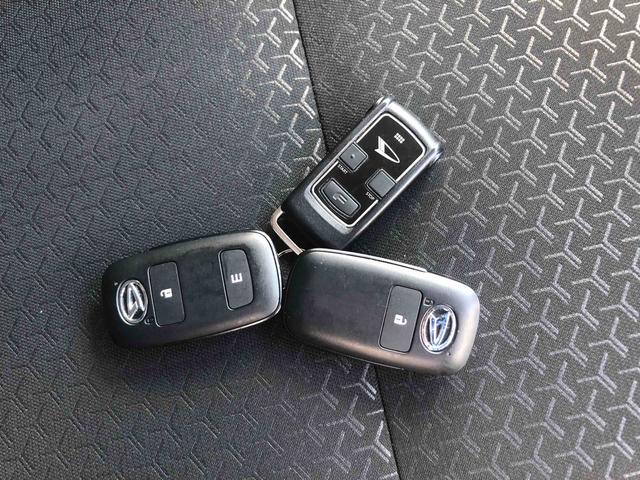 ロッキープレミアム　４ＷＤ　走行距離３４７０１ｋｍ・１７インチアルミ４ＷＤ　スマートアシスト　カーナビ　パノラマモニター　デジタルメーター　ステアリングスイッチ　キーフリーシステム　１７インチアルミホイール　ＬＥＤヘッドランプ（山形県）の中古車