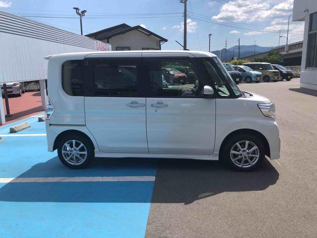 タントカスタムＸ　ＳＡIII　４ＷＤ　走行距離５７０１０ｋｍ４ＷＤ　スマートアシスト　カーナビ　アルミホイール　オートエアコン　バックモニター　プッシュボタンスタート　キーフリー　スライドドア（山形県）の中古車