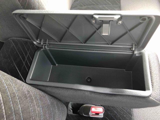 タントカスタムＸ　ＳＡIII　４ＷＤ　走行距離５７０１０ｋｍ４ＷＤ　スマートアシスト　カーナビ　アルミホイール　オートエアコン　バックモニター　プッシュボタンスタート　キーフリー　スライドドア（山形県）の中古車