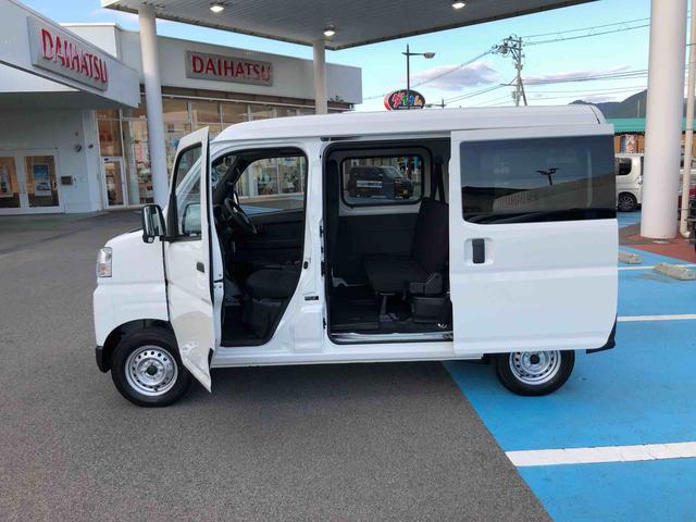 ハイゼットカーゴＤＸ　４ＷＤ　走行距離５７９ｋｍ・ＡＭ／ＦＭラジオ４ＷＤ　スマートアシスト　ＡＭ／ＦＭラジオ　コーナーセンサー　スチールホイール　マニュアルエアコン　キーレスエントリー　アイドリングストップ　キーレスエントリー（山形県）の中古車