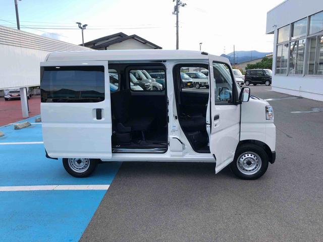 ハイゼットカーゴＤＸ　４ＷＤ　走行距離５７９ｋｍ・ＡＭ／ＦＭラジオ４ＷＤ　スマートアシスト　ＡＭ／ＦＭラジオ　コーナーセンサー　スチールホイール　マニュアルエアコン　キーレスエントリー　アイドリングストップ　キーレスエントリー（山形県）の中古車