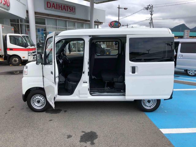 ハイゼットカーゴＤＸ　４ＷＤ　走行距離４６８ｋｍ４ＷＤ　スマートアシスト　ＡＭ／ＦＭラジオ　マニュアルエアコン　コーナーセンサー　キーレスエントリー　スライドドア（山形県）の中古車