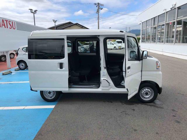 ハイゼットカーゴＤＸ　４ＷＤ　走行距離４６８ｋｍ４ＷＤ　スマートアシスト　ＡＭ／ＦＭラジオ　マニュアルエアコン　コーナーセンサー　キーレスエントリー　スライドドア（山形県）の中古車