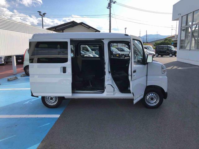 ハイゼットカーゴＤＸ　４ＷＤ　走行距離１６４ｋｍ・ＡＭ／ＦＭラジオ４ＷＤ　スマートアシスト　ＡＭ／ＦＭラジオ　マニュアルエアコン　コーナーセンサー　キーレスエントリー　アイドリングストップ（山形県）の中古車