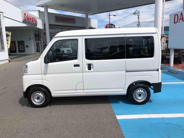 ハイゼットカーゴＤＸ　４ＷＤ　走行距離２１４ｋｍ４ＷＤ　スマートアシスト　コーナーセンサー　ＡＭ／ＦＭラジオ　マニュアルエアコン　キーレスエントリー　スチールホイール（山形県）の中古車