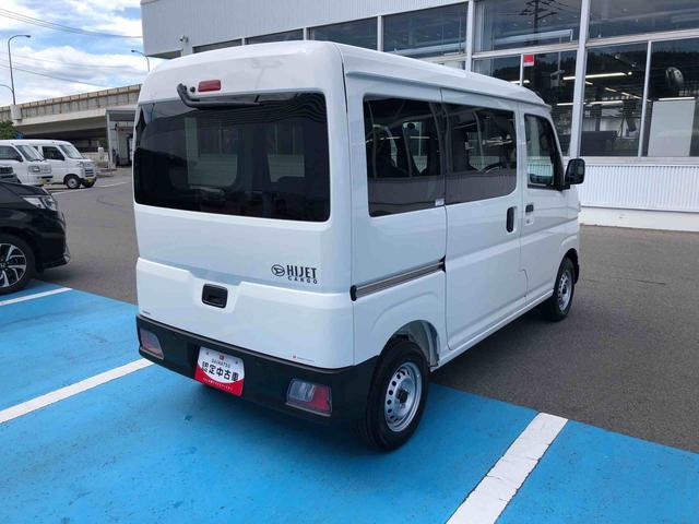 ハイゼットカーゴＤＸ　４ＷＤ　走行距離２１４ｋｍ４ＷＤ　スマートアシスト　コーナーセンサー　ＡＭ／ＦＭラジオ　マニュアルエアコン　キーレスエントリー　スチールホイール（山形県）の中古車