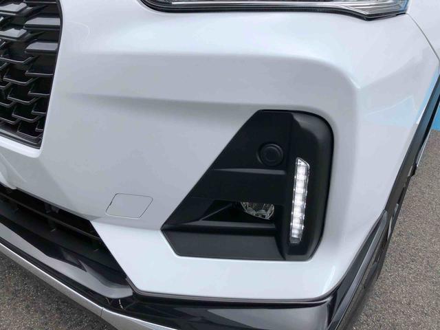 ロッキープレミアムＧ　ＨＥＶ　２ＷＤ　走行距離４５５５２ｋｍ２ＷＤ　スマートアシスト　１７インチアルミホイール　ディスプレイオーディオ　オートエアコン　ステアリングスイッチ　キーフリー（山形県）の中古車
