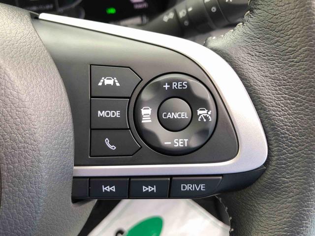 ロッキープレミアムＧ　ＨＥＶ　２ＷＤ　走行距離４５５５２ｋｍ２ＷＤ　スマートアシスト　１７インチアルミホイール　ディスプレイオーディオ　オートエアコン　ステアリングスイッチ　キーフリー（山形県）の中古車