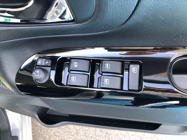 ムーヴキャンバスＧブラックアクセントリミテッド　ＳＡIII　４ＷＤ４ＷＤ　スマートアシスト　フルホイールキャップ　パノラマモニター　キーフリーシステム　ナビ　ステアリングスイッチ　オートエアコン（山形県）の中古車