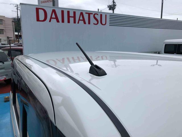 ムーヴキャンバスＸメイクアップ　ＳＡII　２ＷＤ　走行距離６３８４８ｋｍ２ＷＤ　スマートアシスト　キーフリーシステム　プッシュボタンスタート　ナビ　ベンチシート　フルホイールキャップ　オートエアコン（山形県）の中古車