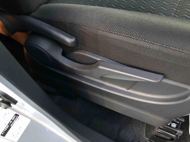 ルーミーカスタムG 4WD 走行距離13240km・ナビ4WD スマートアシスト ナビ オートエアコン バックモニター ステアリングスイッチ アルミホイール プッシュボタンスタート(山形県)の中古車