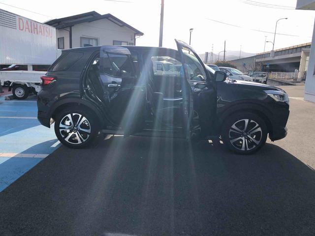 ロッキープレミアムＧ　２ＷＤ　走行距離７７５２１ｋｍ・ナビ２ＷＤ　スマートアシスト　アルミホイール　ナビ　バックモニター　ステアリングスイッチ　キーフリーシステム　プッシュボタンスタート（山形県）の中古車