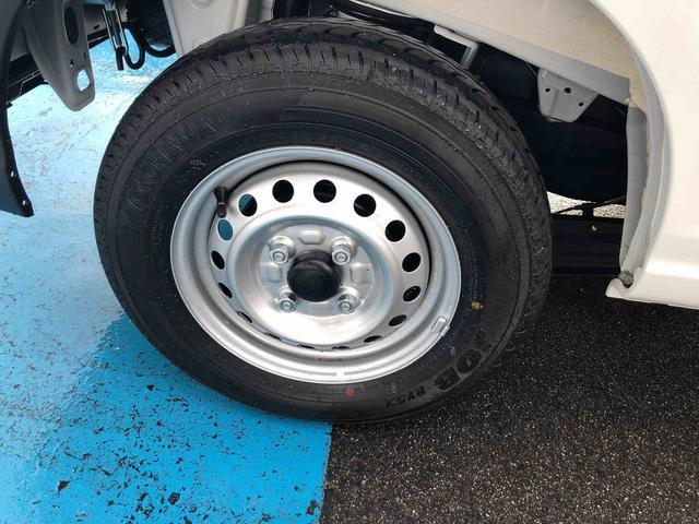 ハイゼットカーゴＤＸ　４ＷＤ　走行距離３６２１ｋｍ４ＷＤ　スマートアシスト　マニュアルエアコン　キーレスエントリー　スチールホイール　パワーウィンドウ　コーナーセンサー（山形県）の中古車