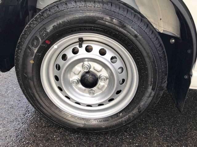 ハイゼットカーゴＤＸ　４ＷＤ　走行距離３６２１ｋｍ４ＷＤ　スマートアシスト　マニュアルエアコン　キーレスエントリー　スチールホイール　パワーウィンドウ　コーナーセンサー（山形県）の中古車