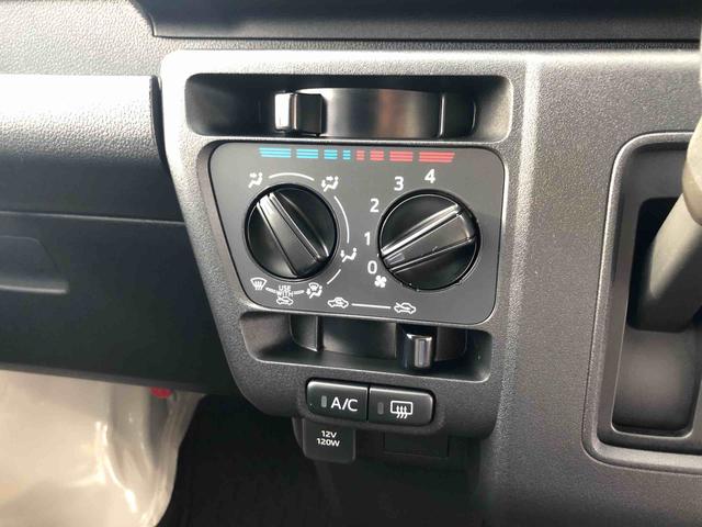 ハイゼットカーゴＤＸ　４ＷＤ　走行距離３６２１ｋｍ４ＷＤ　スマートアシスト　マニュアルエアコン　キーレスエントリー　スチールホイール　パワーウィンドウ　コーナーセンサー（山形県）の中古車