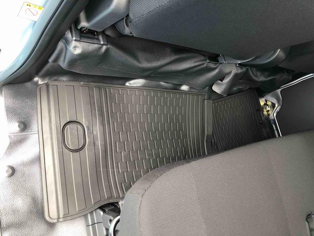 ハイゼットカーゴＤＸ　４ＷＤ　走行距離４８８１ｋｍ４ＷＤ　スマートアシスト　キーレスエントリー　コーナーセンサー　マニュアルエアコン　スチールホイール　パワーウィンドウ　アイドリングストップ（山形県）の中古車