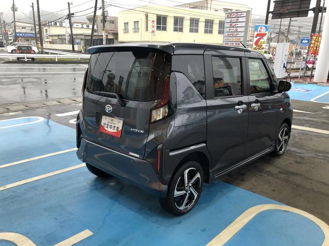 ムーヴＲＳ　４ＷＤ　走行距離８６９ｋｍ・１５インチアルミホイール４ＷＤ　スマートアシスト　ステアリングスイッチ　キーフリーシステム　１５インチアルミホイール　ＬＥＤヘッドランプ　パワースライドドア（山形県）の中古車
