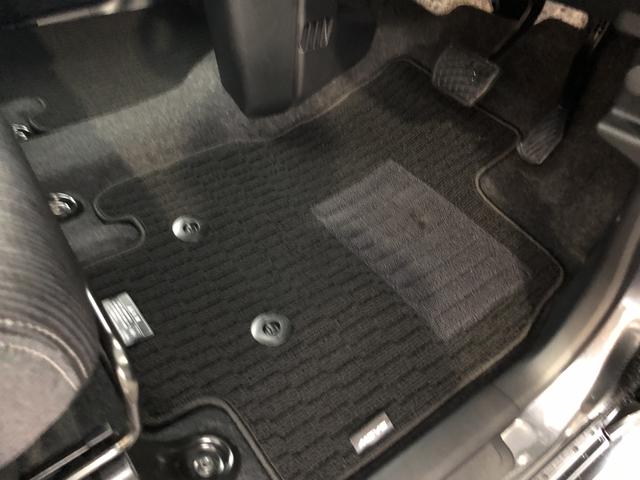 ムーヴＲＳ　４ＷＤ　走行距離８６９ｋｍ・１５インチアルミホイール４ＷＤ　スマートアシスト　ステアリングスイッチ　キーフリーシステム　１５インチアルミホイール　ＬＥＤヘッドランプ　パワースライドドア（山形県）の中古車