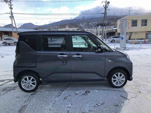 ムーヴＧ　４ＷＤ　走行距離５６７ｋｍ４ＷＤ　スマートアシスト　アルミホイール　ステアリングスイッチ　オートエアコン　プッシュボタンスタート　ＬＥＤヘッドランプ（山形県）の中古車