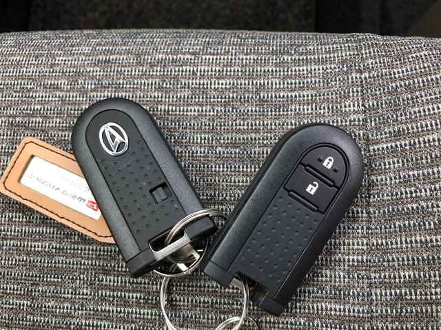 ミラトコットＸ　ＳＡIII　２ＷＤ　走行距離５０７８７ｋｍ２ＷＤ　スマートアシスト　キーフリーシステム　フルホイールキャップ　ドライブレコーダー　ナビ　マニュアルエアコン　プッシュボタンスタート（山形県）の中古車