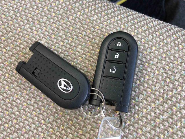 タントX SAIII 4WD 走行距離50674km4WD 14インチフルホイールキャップ ナビ ステアリングスイッチ プッシュボタンスタート キーフリーシステム オートエアコン(山形県)の中古車
