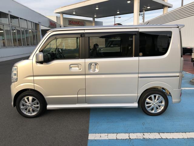 ＮＶ１００クリッパーリオ 中古車 Ｅ　４ＷＤ　走行距離１０９５４ｋｍ４ＷＤ　プッシュボタンスタート　キーフリーシステム　フロントフォグランプ　オートエアコン　アルミホイール　カーナビゲーション　スモークガラス