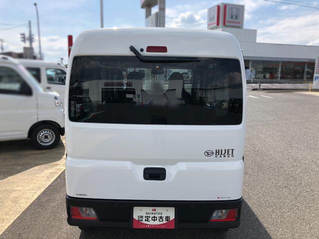 ハイゼットカーゴＤＸ　４ＷＤ　走行距離２０００ｋｍ・ＡＭ／ＦＭラジオ４ＷＤ　スマートアシスト　キーレスエントリー　ＡＭ／ＦＭラジオ　マニュアルエアコン　コーナーセンサー　アイドリングストップ（山形県）の中古車