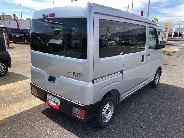 ハイゼットカーゴＤＸ　４ＷＤ　走行距離１３５０ｋｍ・ＡＭ／ＦＭラジオ４ＷＤ　スマートアシスト　ＡＭ／ＦＭラジオ　キーレスエントリー　マニュアルエアコン　コーナーセンサー　１２Ｖ電源　アイドリングストップ（山形県）の中古車