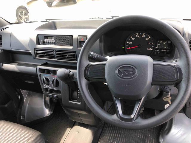 ハイゼットカーゴＤＸ　４ＷＤ　走行距離１３５０ｋｍ・ＡＭ／ＦＭラジオ４ＷＤ　スマートアシスト　ＡＭ／ＦＭラジオ　キーレスエントリー　マニュアルエアコン　コーナーセンサー　１２Ｖ電源　アイドリングストップ（山形県）の中古車