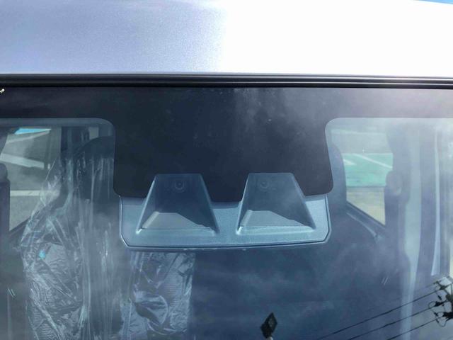 ハイゼットカーゴＤＸ　４ＷＤ　走行距離１３５０ｋｍ・ＡＭ／ＦＭラジオ４ＷＤ　スマートアシスト　ＡＭ／ＦＭラジオ　キーレスエントリー　マニュアルエアコン　コーナーセンサー　１２Ｖ電源　アイドリングストップ（山形県）の中古車