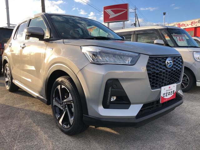 ロッキープレミアムＧ　ＨＥＶ　２ＷＤ　走行距離４４０１ｋｍ２ＷＤ　スマートアシスト　アルミホイール　ステアリングスイッチ　キーフリーシステム　セパレートシート　オートエアコン（山形県）の中古車