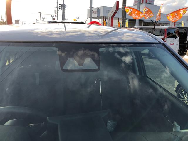 ロッキープレミアムＧ　ＨＥＶ　２ＷＤ　走行距離４４０１ｋｍ２ＷＤ　スマートアシスト　アルミホイール　ステアリングスイッチ　キーフリーシステム　セパレートシート　オートエアコン（山形県）の中古車