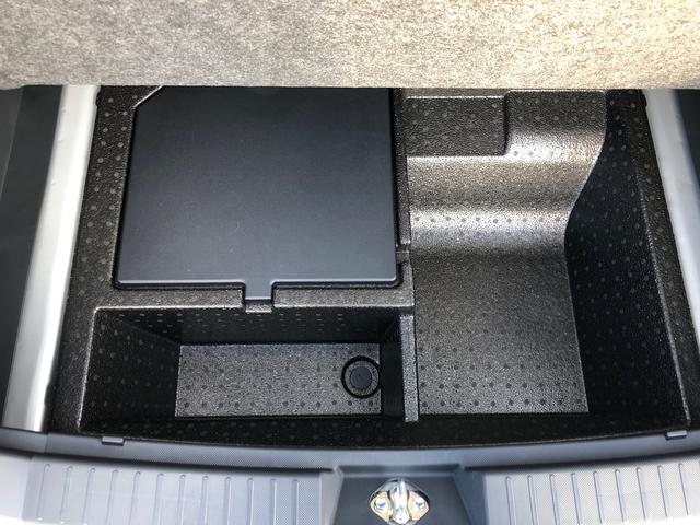 ロッキープレミアムＧ　ＨＥＶ　２ＷＤ　走行距離４４０１ｋｍ２ＷＤ　スマートアシスト　アルミホイール　ステアリングスイッチ　キーフリーシステム　セパレートシート　オートエアコン（山形県）の中古車