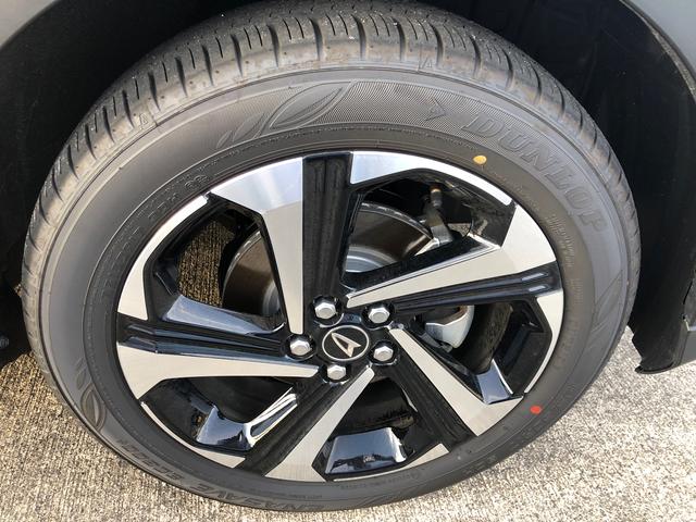 ロッキープレミアムＧ　ＨＥＶ　２ＷＤ　走行距離４４０１ｋｍ２ＷＤ　スマートアシスト　アルミホイール　ステアリングスイッチ　キーフリーシステム　セパレートシート　オートエアコン（山形県）の中古車