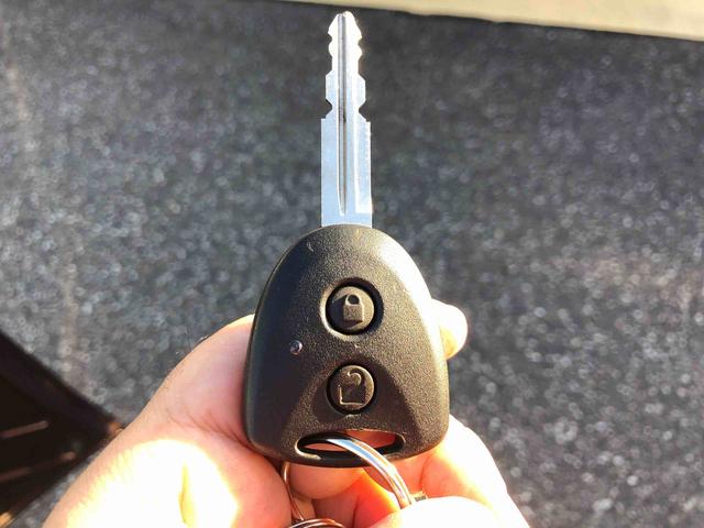 ミライースＸ　リミテッドＳＡIII　４ＷＤ　走行距離８１５１ｋｍ４ＷＤ　スマートアシスト　デジタルメーター　フルホイールキャップ　コーナーセンサー　マニュアルエアコン　キーレスエントリー（山形県）の中古車