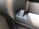 ４ＷＤ　スマートアシスト　キーレスエントリー　オーバーヘッドシェルフ　ＡＭ／ＦＭラジオ　アッパートレイ　撥水フルファブリック表皮（山形県）の中古車
