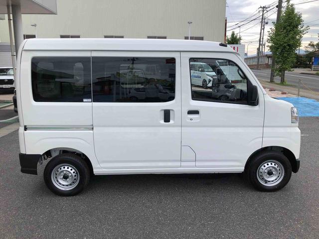 ハイゼットカーゴＤＸ　４ＷＤ　走行距離１０ｋｍ・ＡＭ／ＦＭラジオ４ＷＤ　スマートアシスト　ＡＭ／ＦＭラジオ　マニュアルエアコン　コーナーセンサー　キーレスエントリー　１２Ｖ電源　スライドドア（山形県）の中古車