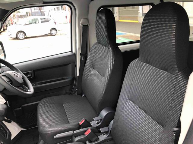 ハイゼットカーゴＤＸ　４ＷＤ　走行距離３９４ｋｍ・ＡＭ／ＦＭラジオ４ＷＤ　スマートアシスト　キーレスエントリー　マニュアルエアコン　ＡＭ／ＦＭラジオ　１２Ｖ電源　コーナーセンサー　アイドリングストップ（山形県）の中古車