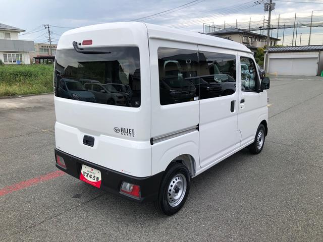 ハイゼットカーゴＤＸ　４ＷＤ　走行距離３６７ｋｍ・ＡＭ／ＦＭラジオ４ＷＤ　スマートアシスト　キーレスエントリー　コーナーセンサー　マニュアルエアコン　スライドドア　ＡＭ／ＦＭラジオ　１２Ｖ電源（山形県）の中古車
