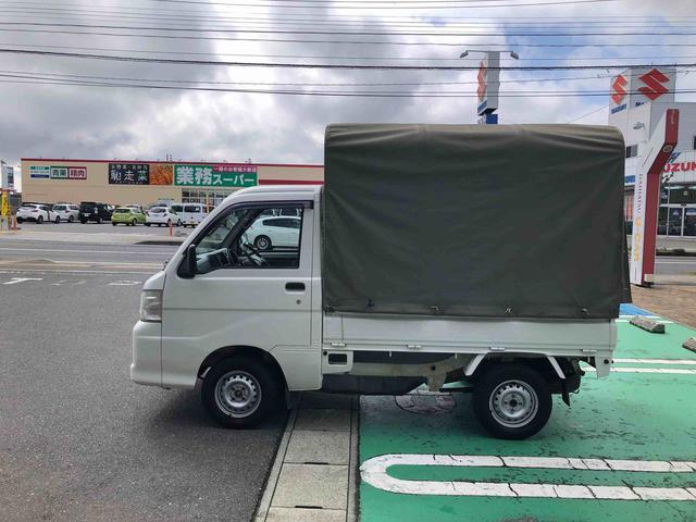 ハイゼットトラックスペシャル　４ＷＤ　走行距離５１７９５ｋｍ・５速マニュアル４ＷＤ　スマートアシスト　ＭＴ５速　車検整備付き　ラジオ　コーナーセンサー　キーレスエントリー　マニュアルエアコン　スチールホイール（山形県）の中古車